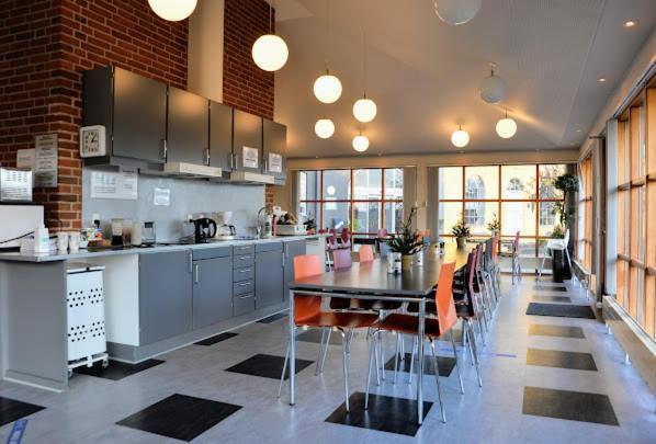 Ostello Stoberiet Svendborg Esterno foto The kitchen at the International Centre
