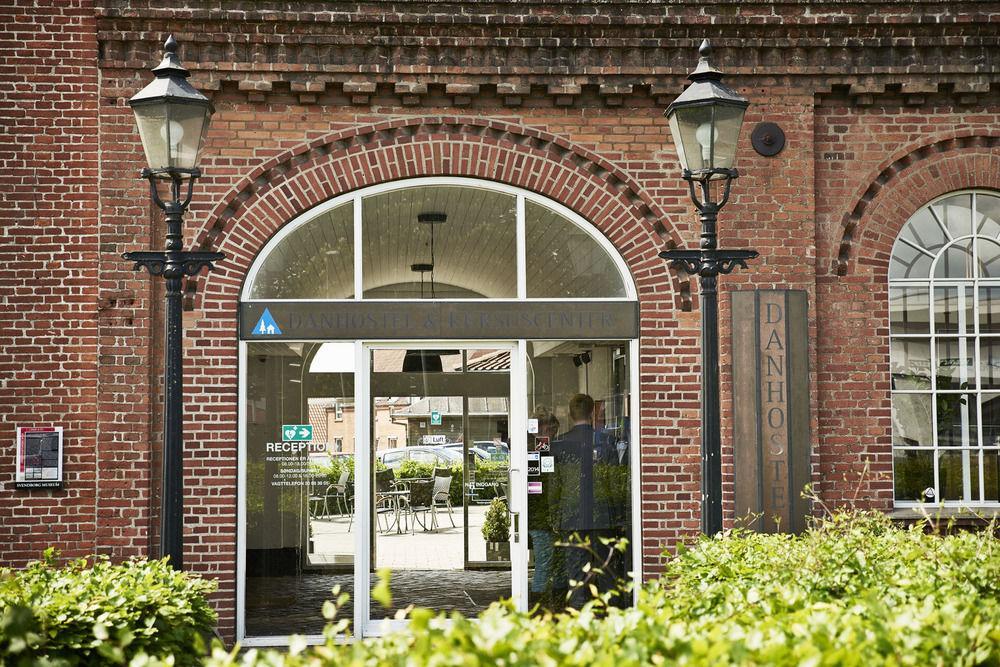 Ostello Stoberiet Svendborg Esterno foto Entrance to the museum